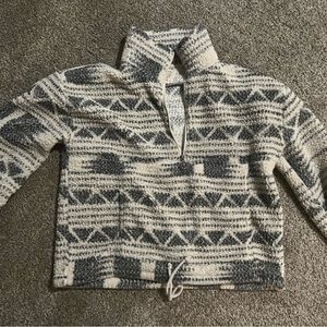Billabong comfy sweater, medium.